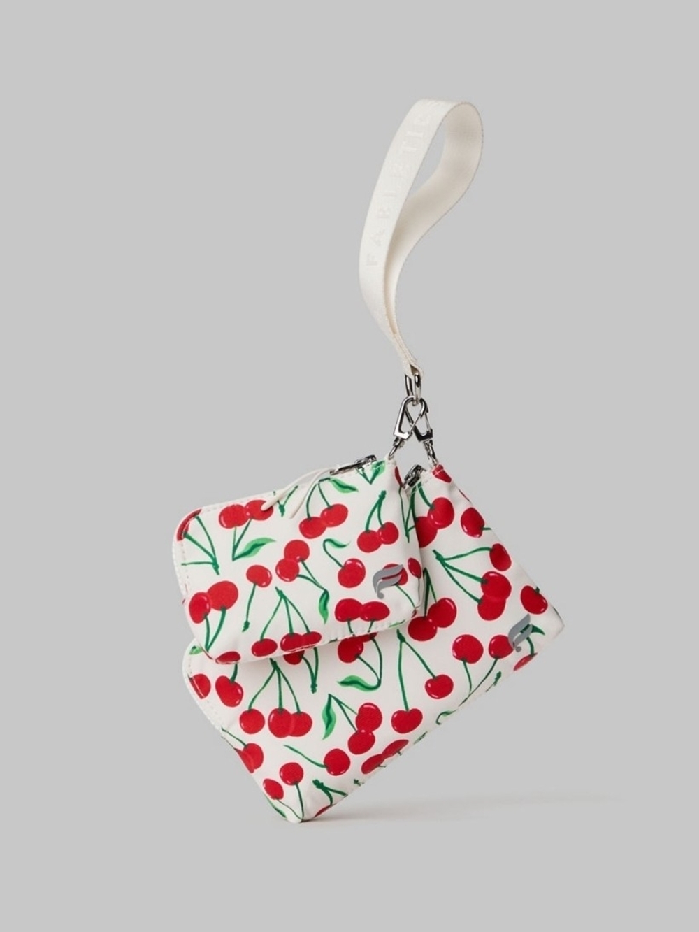 Fabletics The Grab & Go Wristlet